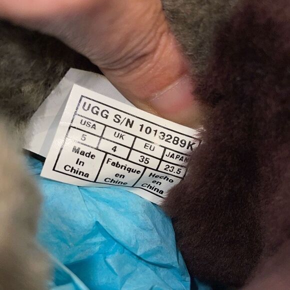 UGG AUSTRALIA LODGE CHOCOLATE/OLIVE GREEN SHEEPSKIN SUEDE BOOTS‎ SIZE 5 US - Picture 8 of 8